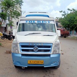 Tempo traveller hire in Udaipur