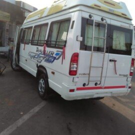 Tempo traveller hire in Udaipur